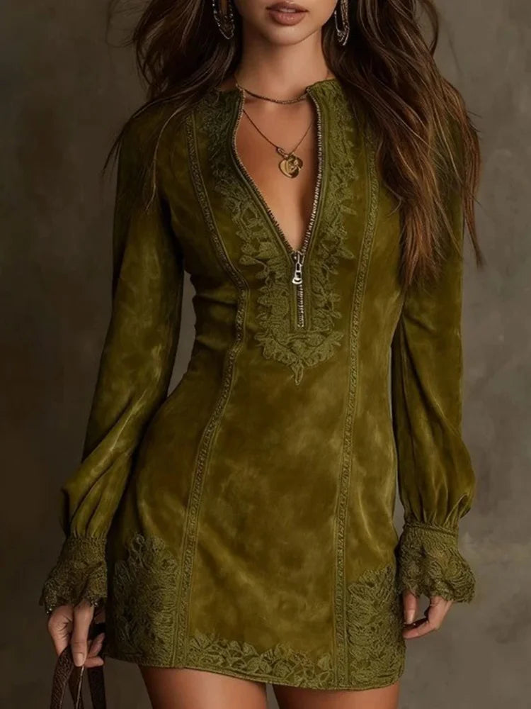 Sloane - Şık Süet Dokulu Dantel Elbise